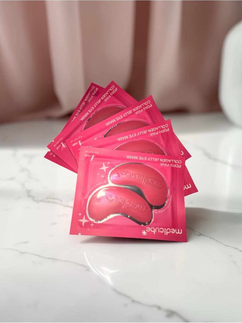 Medicube Pink Collagen Jelly Eye Mask - 5 pairs BNIP Hydrating Under-Eye Patches